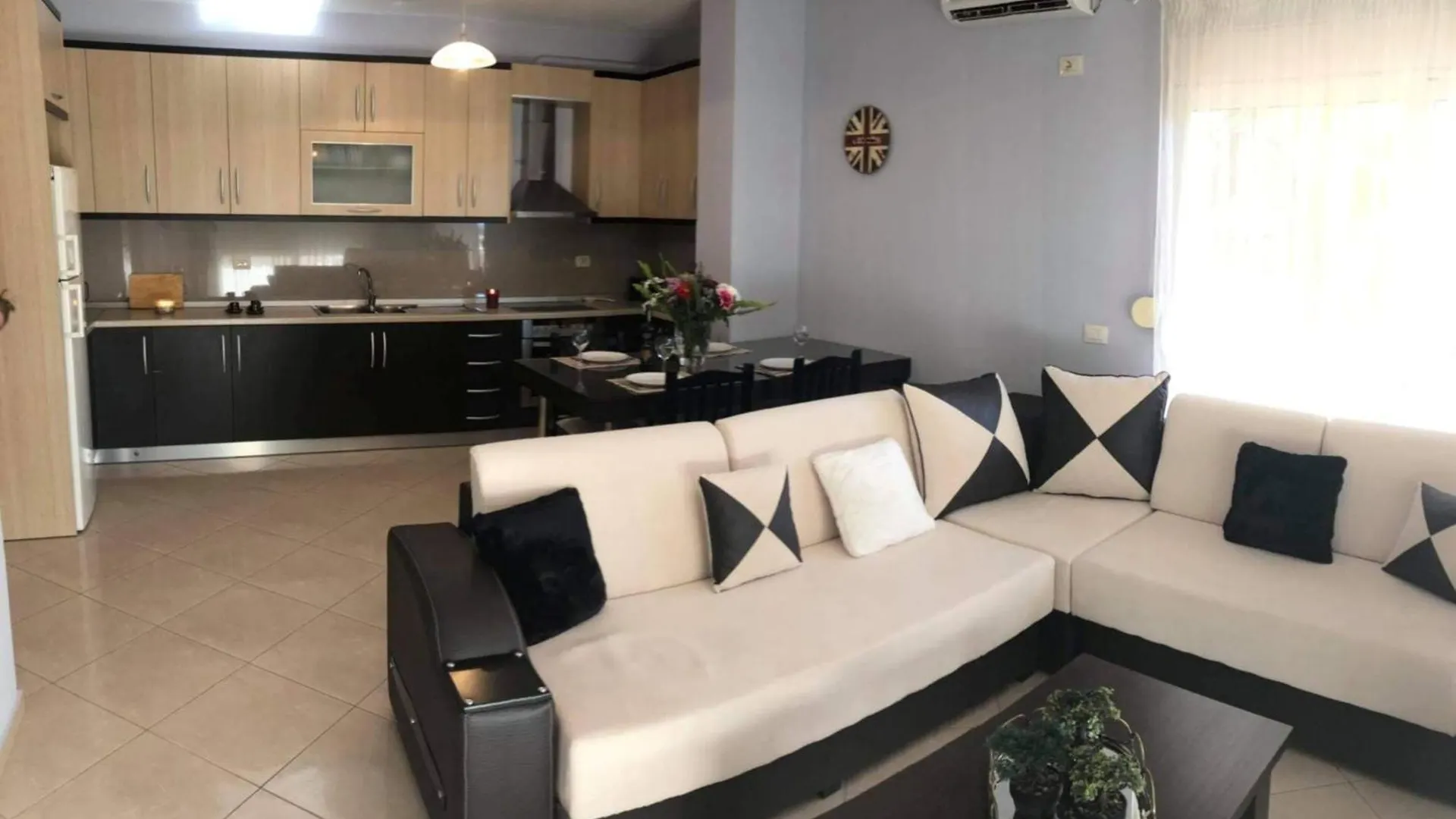 Sion Sarand Holidays Apartment Саранда