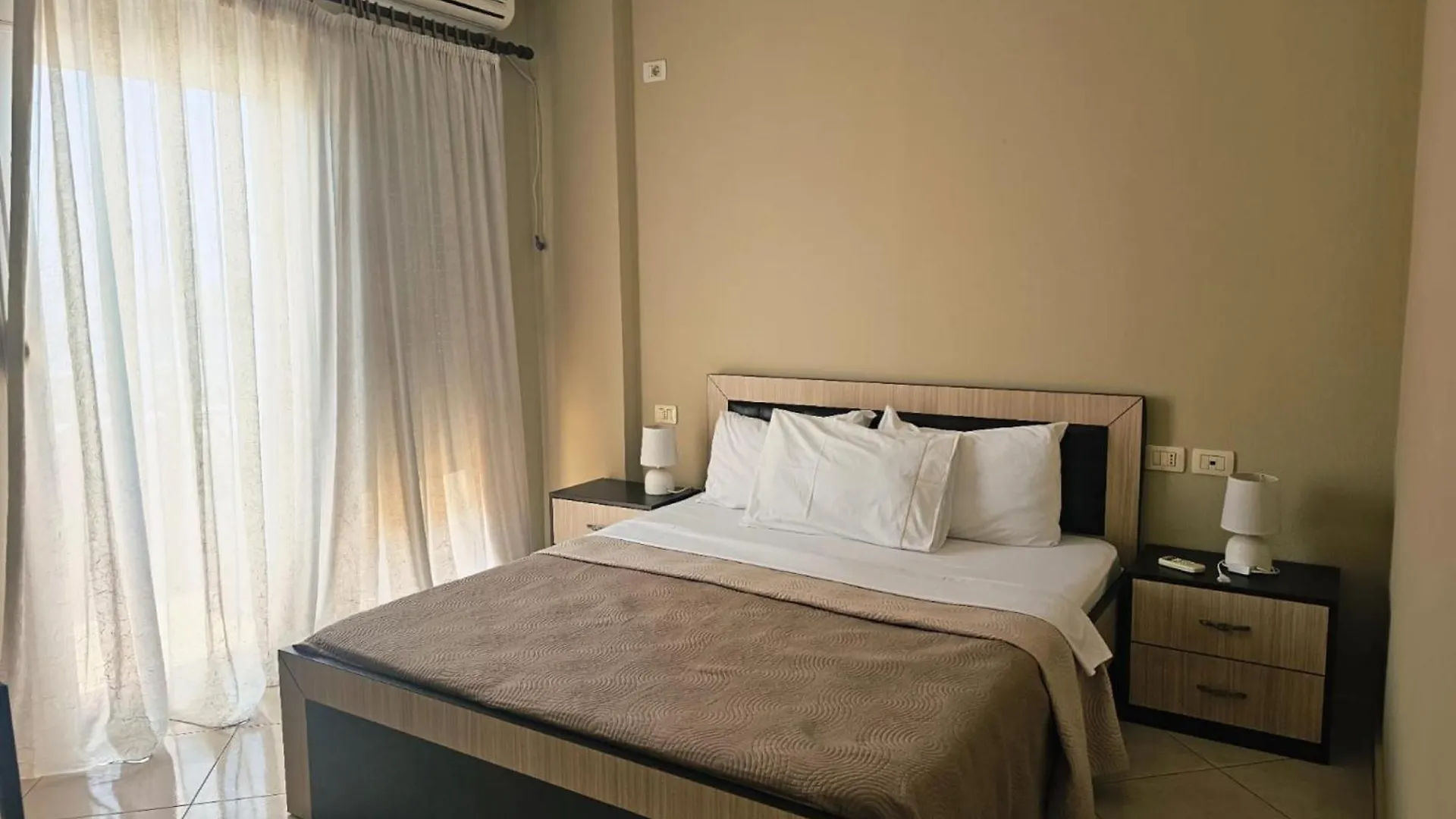 Sion Sarand Holidays Apartment Saranda Albánia